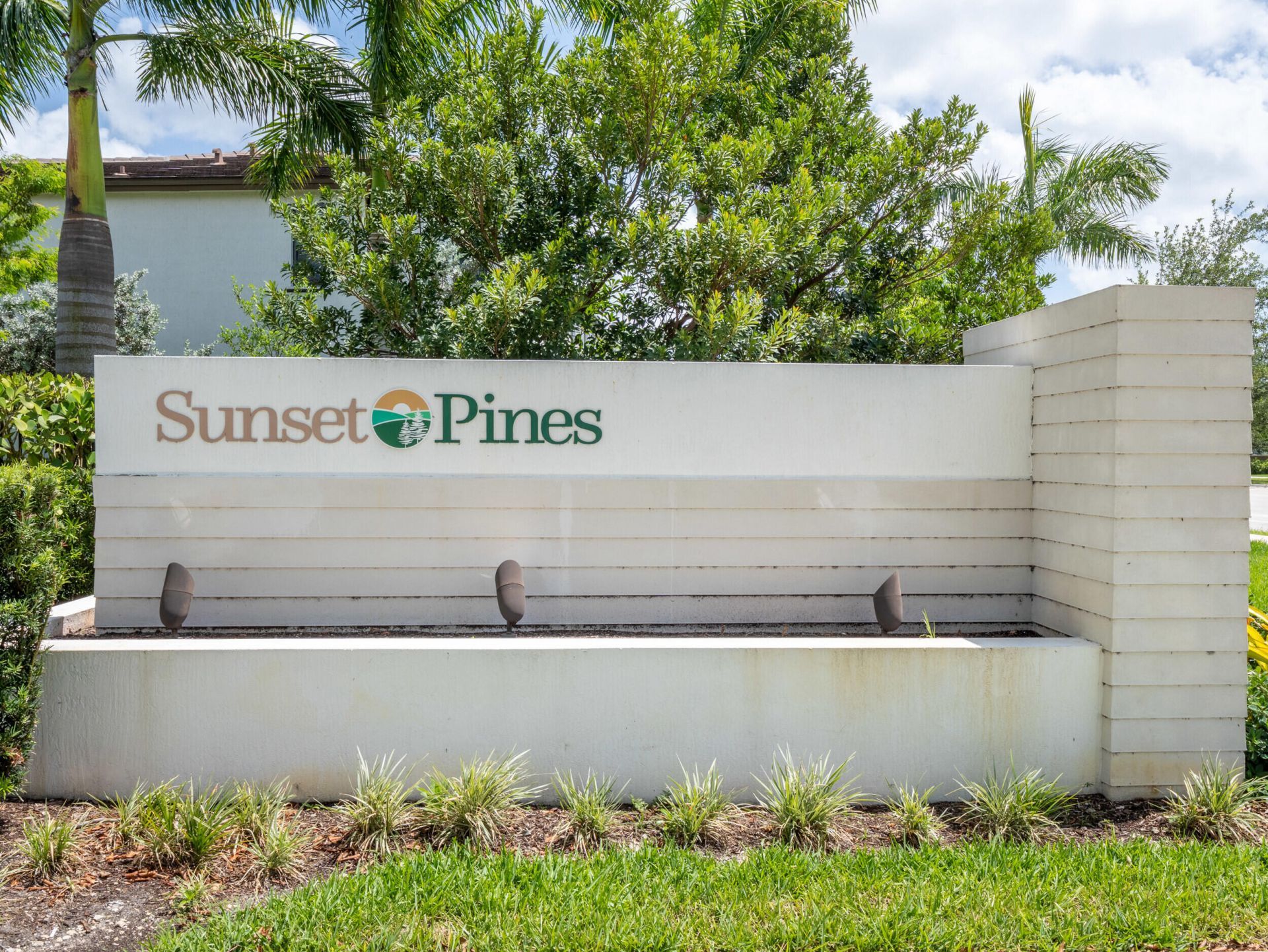223 SW 159th Terrace, Pembroke Pines, FL 33027 Photo