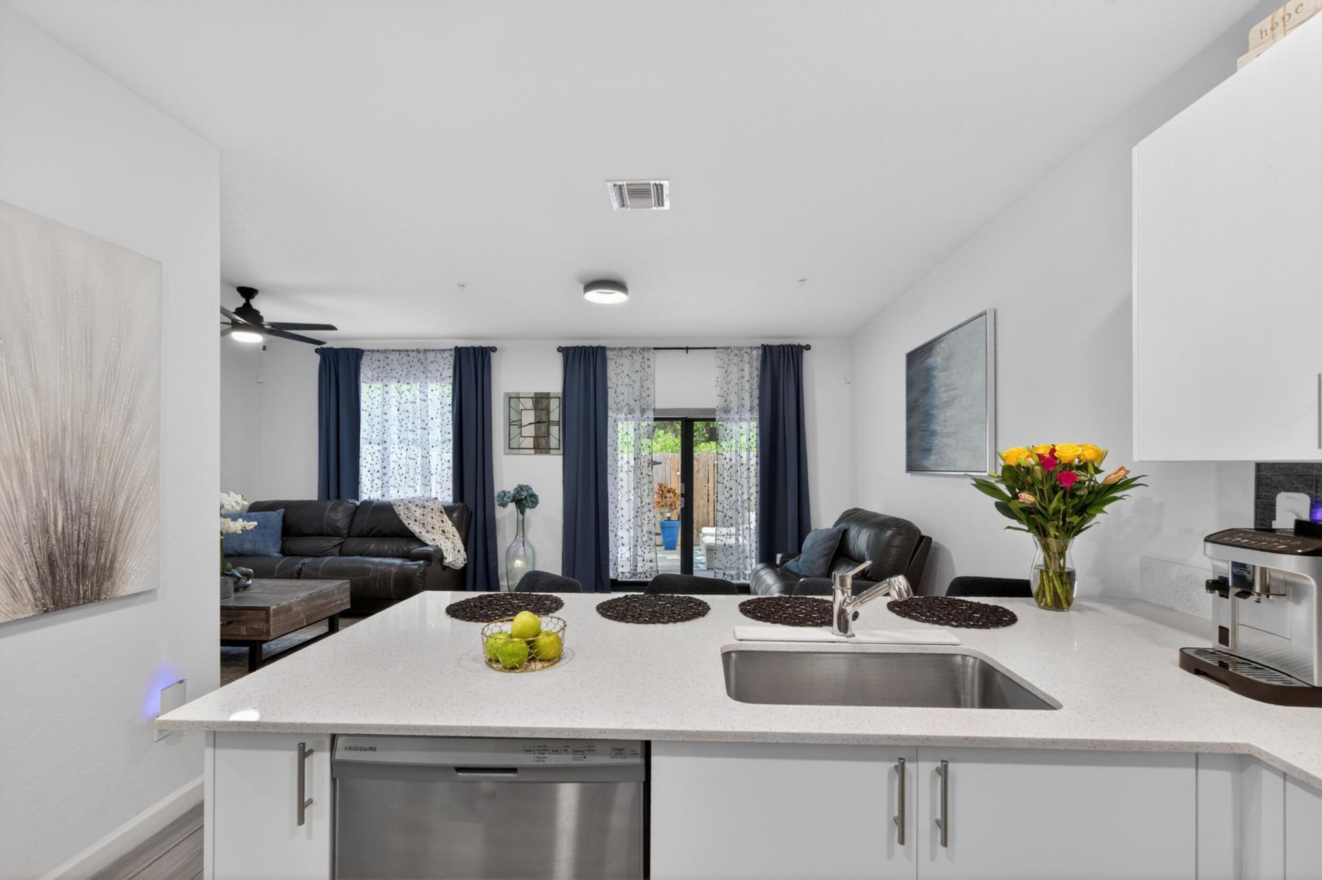223 SW 159th Terrace, Pembroke Pines, FL 33027 Photo