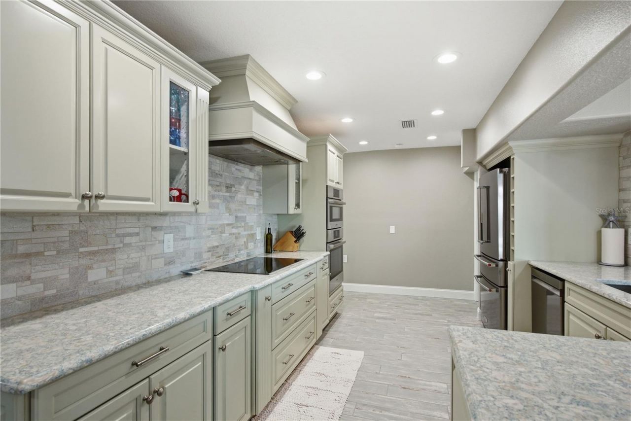 5351 Pilots Place, New Port Richey, FL 34652 Photo
