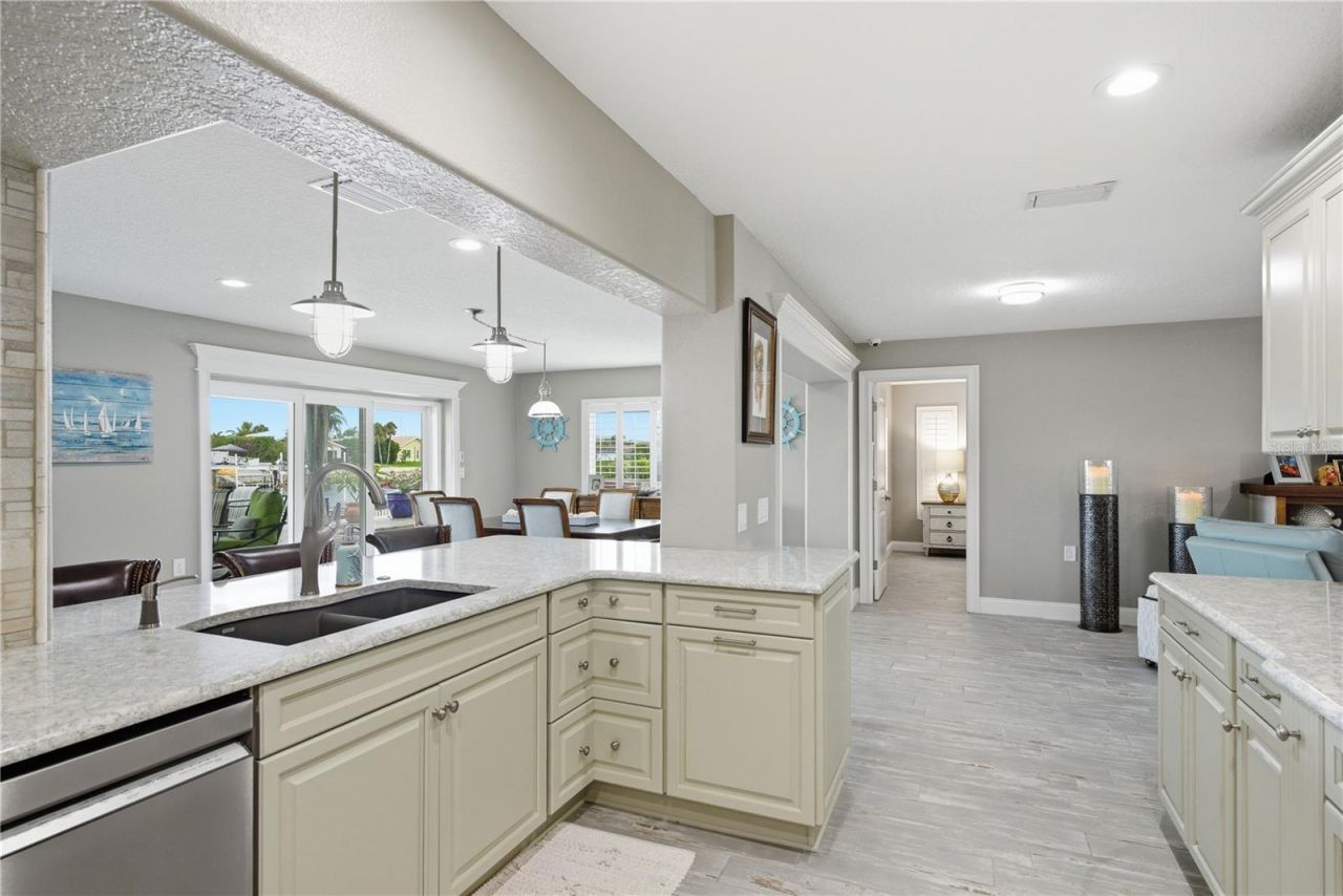 5351 Pilots Place, New Port Richey, FL 34652 Photo