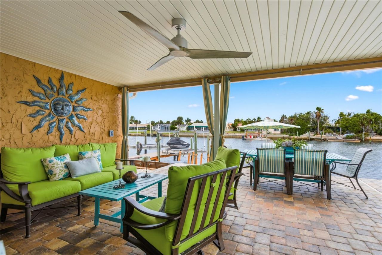5351 Pilots Place, New Port Richey, FL 34652 Photo