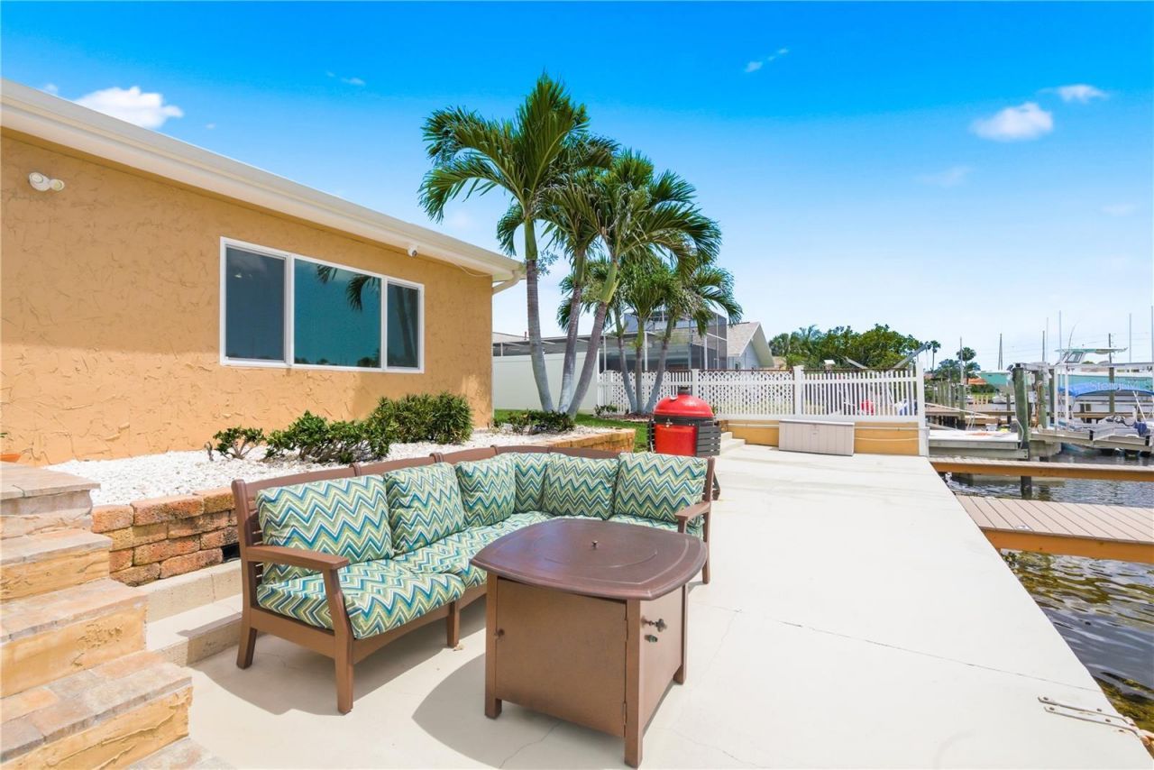 5351 Pilots Place, New Port Richey, FL 34652 Photo