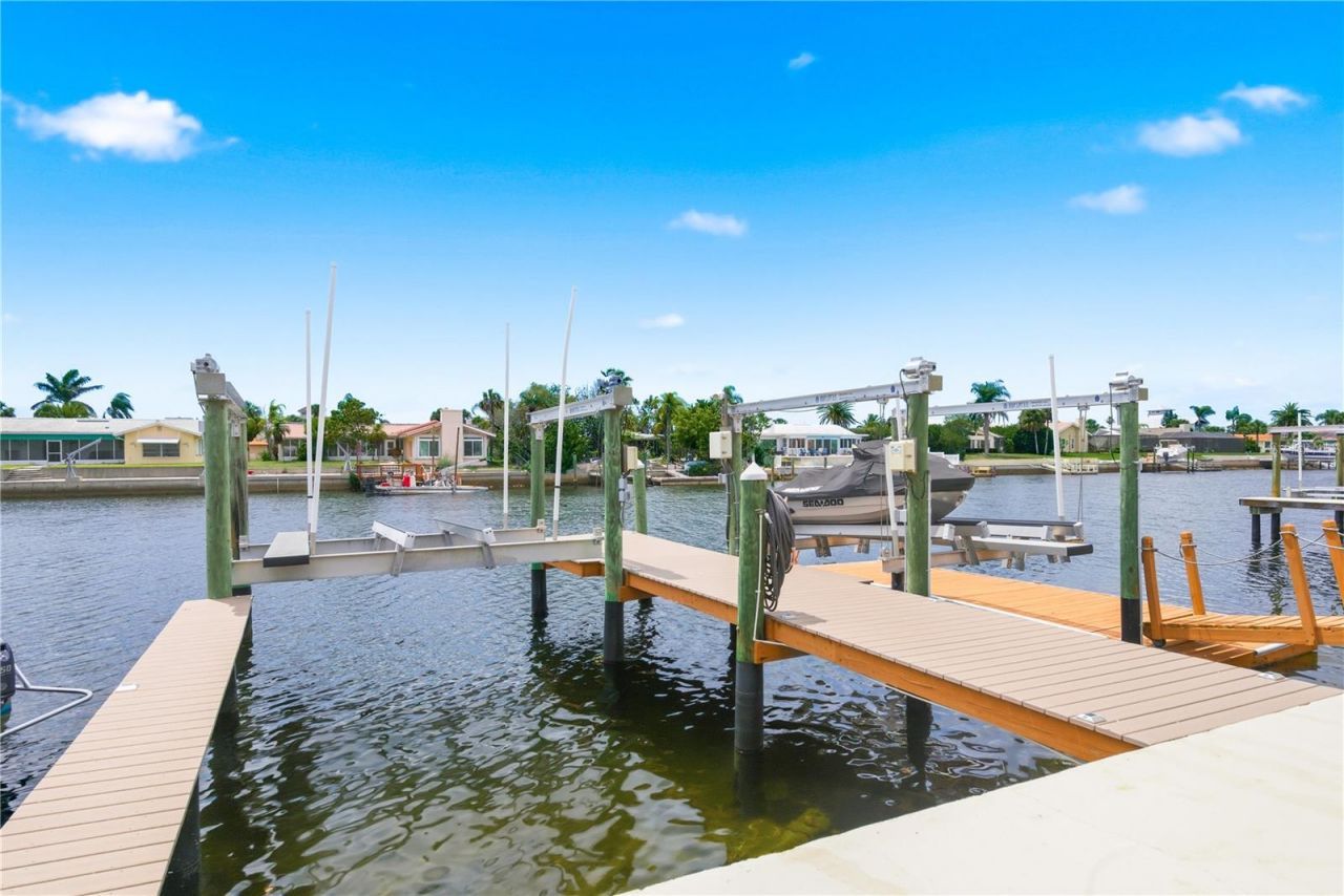 5351 Pilots Place, New Port Richey, FL 34652 Photo