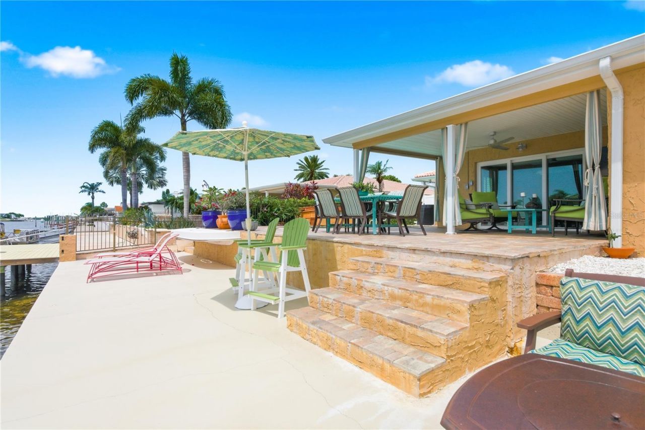 5351 Pilots Place, New Port Richey, FL 34652 Photo