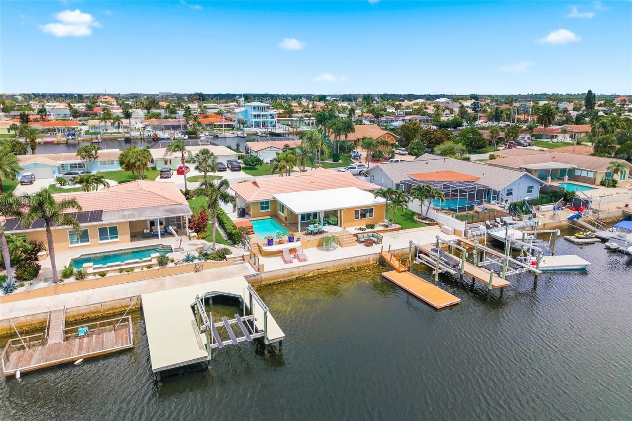5351 Pilots Place, New Port Richey, FL 34652 Photo
