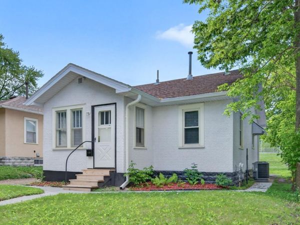 1690 Margaret Street, Saint Paul, MN 55106