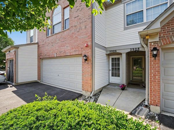 2906 Stonewater Drive , Unit 2906, Naperville, IL 60564