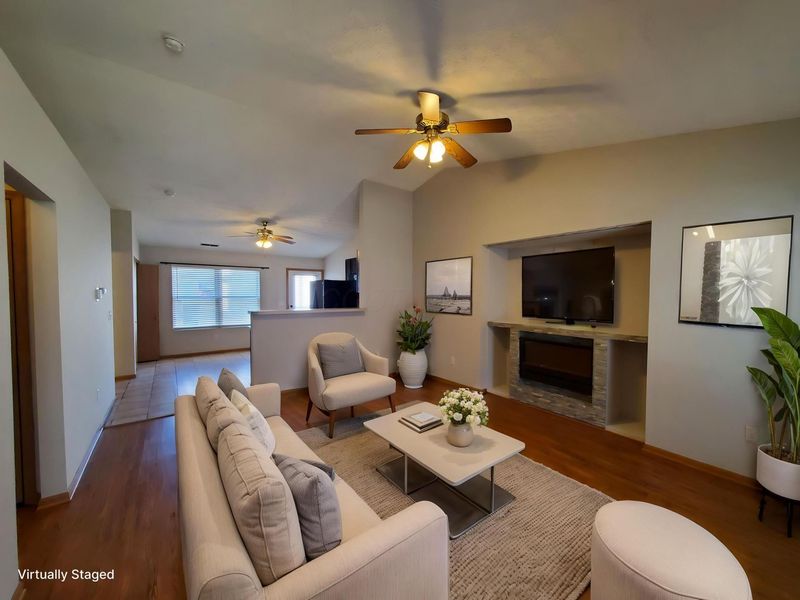 1803 Canopy Lane, Columbus, OH 43219 Photo 8