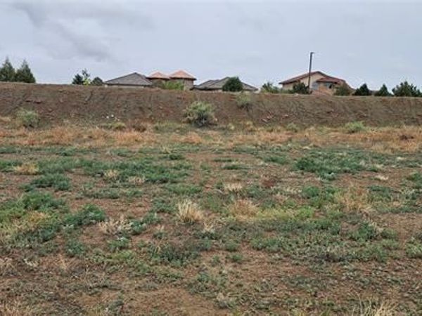 10 Walking Stick Boulevard, Pueblo, CO 81001
