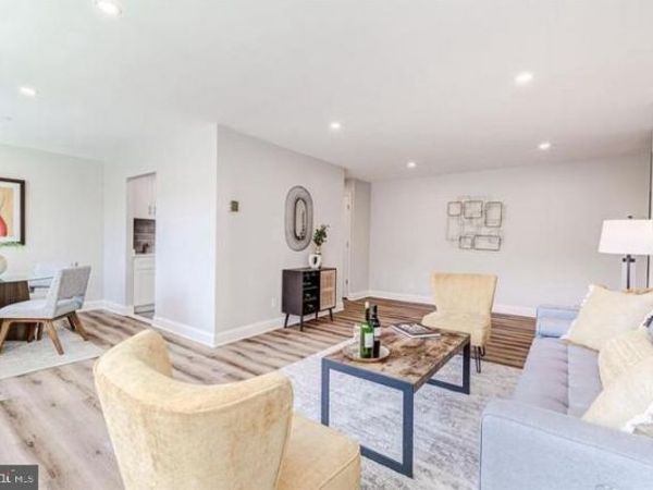 600 ROOSEVELT BOULEVARD , Unit 312, FALLS CHURCH, VA 22044