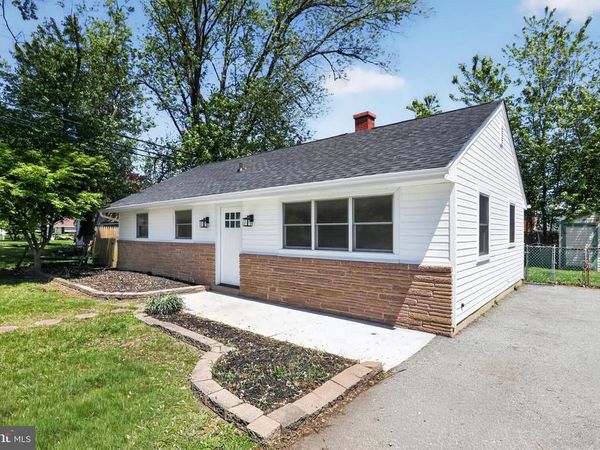 111 DYER AVENUE, NEW CASTLE, DE 19720