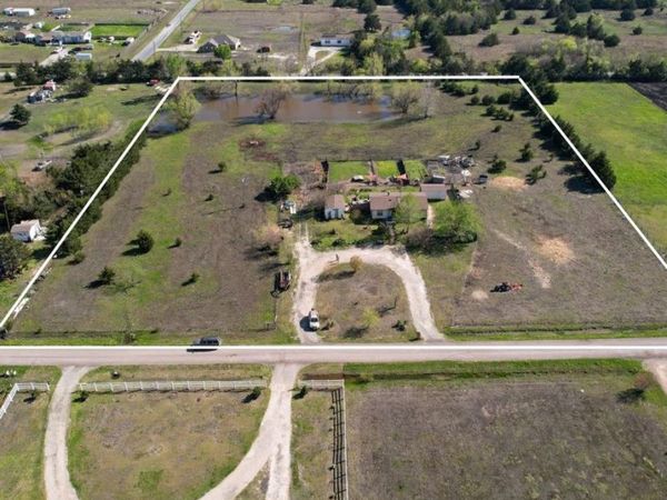 5631 Hillcrest Drive, Farmersville, TX 75442
