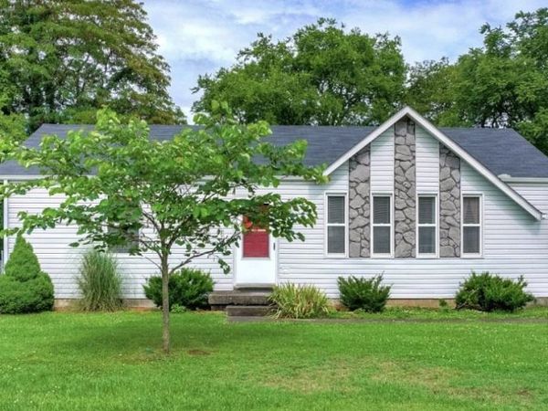 5753 Seminary Rd , Smyrna, TN 37167
