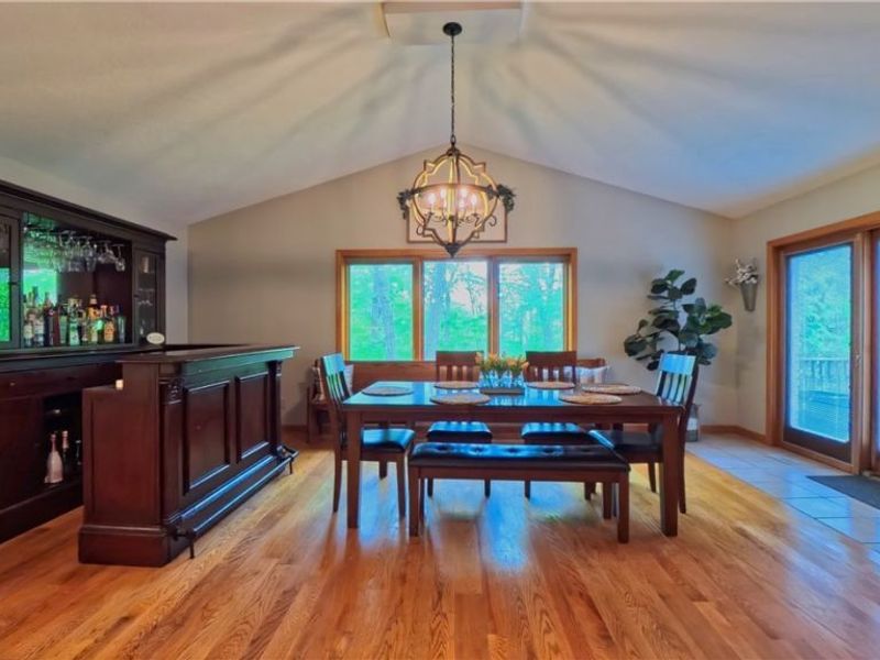 1751 Squaw Creek Drive, Girard, OH 44420 Photo 12