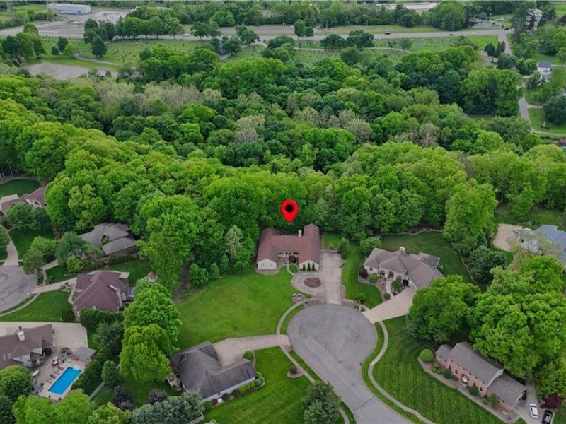1751 Squaw Creek Drive, Girard, OH 44420 Photo 2