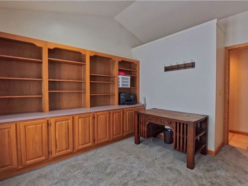 1751 Squaw Creek Drive, Girard, OH 44420 Photo 31