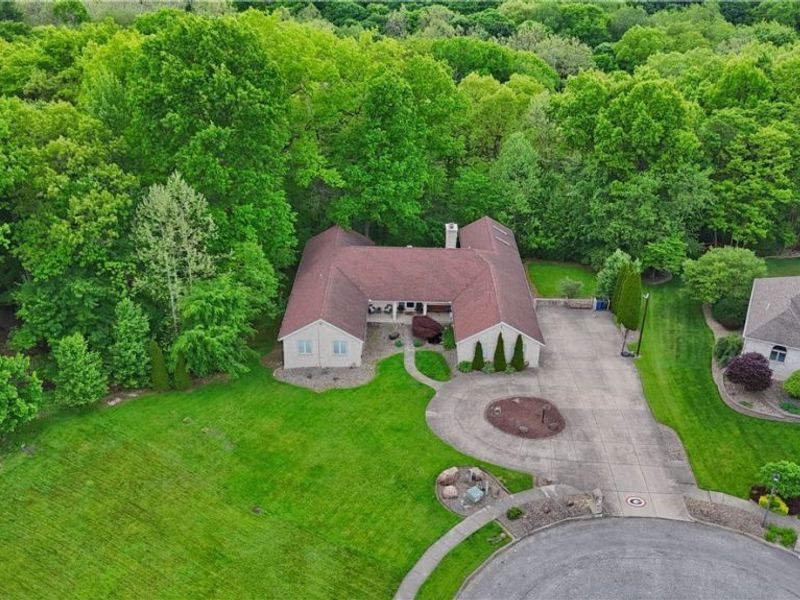 1751 Squaw Creek Drive, Girard, OH 44420 Photo 44