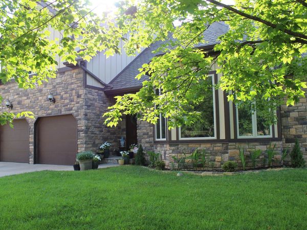 2343 W Dearborn Street , Springfield, MO 65807