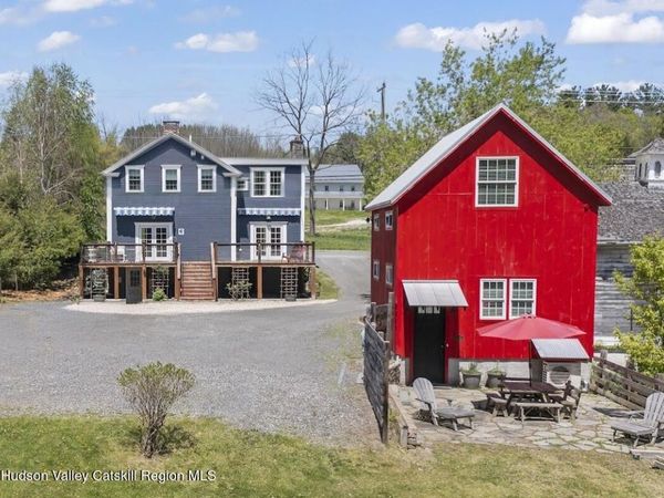2666 Ny-23 , Hillsdale, NY 12529