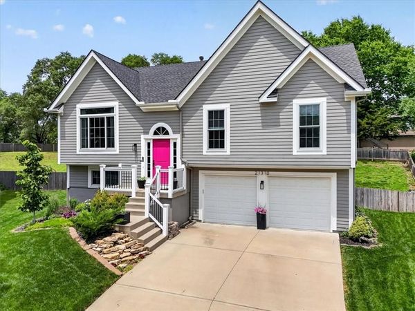 21310 W 120th Terrace, Olathe, KS 66061