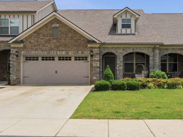 2108 Halfmoon Way, Murfreesboro, TN 37130