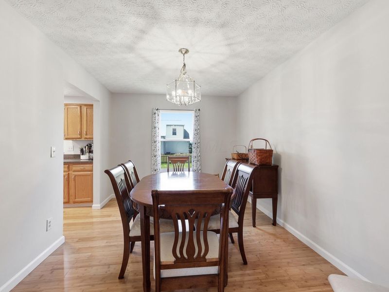 573 Courtland Lane , Pickerington, OH 43147 Photo 13