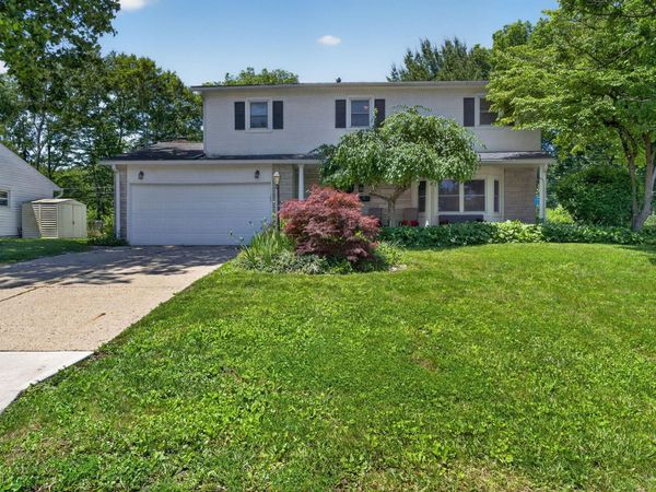 243 Rocky Fork Drive , Gahanna, OH 43230