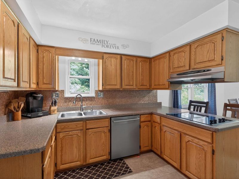 243 Rocky Fork Drive , Gahanna, OH 43230 Photo 8