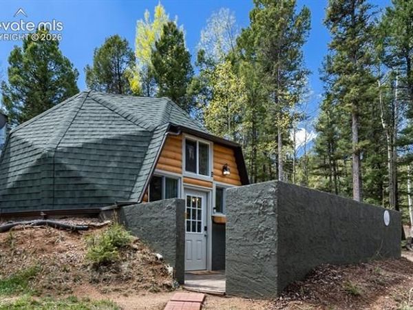 776 Jolly Rogue Drive, Divide, CO 80814