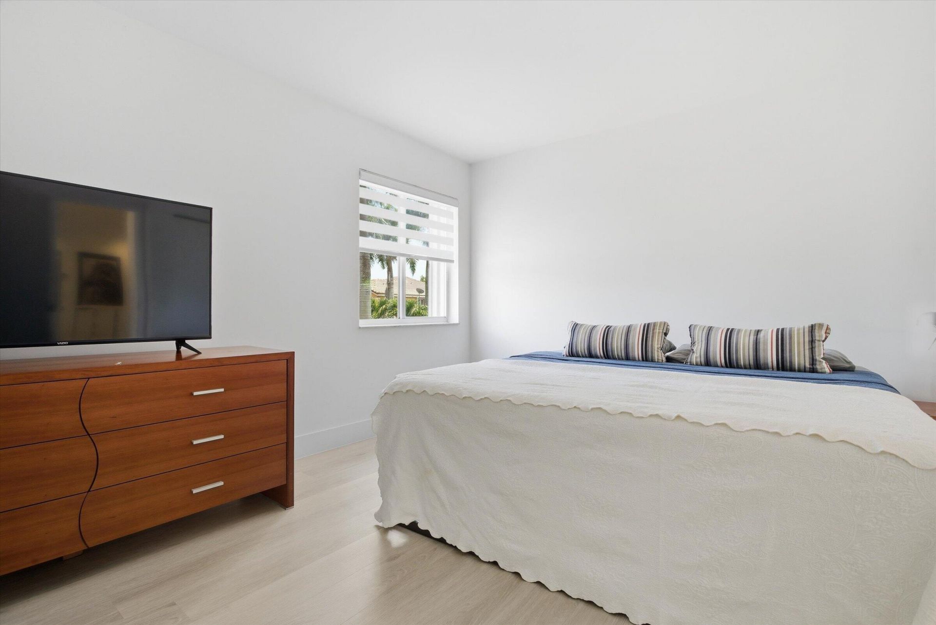 1913 Silverbell Terrace, Weston, FL 33327 Photo