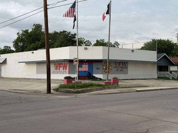 2541 W Southcross, San Antonio, TX 78211