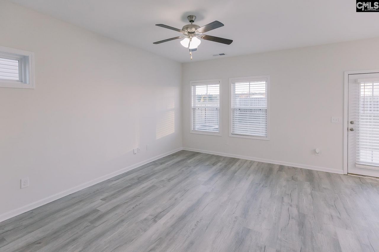 337 Wahoo Circle  Photo 4
