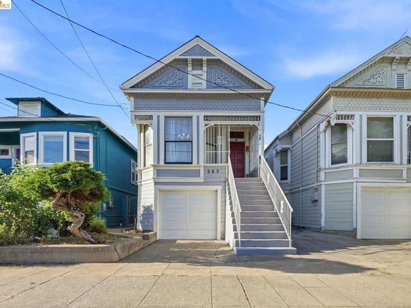 560 45th ST, Oakland, CA 94609