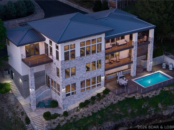 777 Malibu Road , Osage Beach, MO 65065