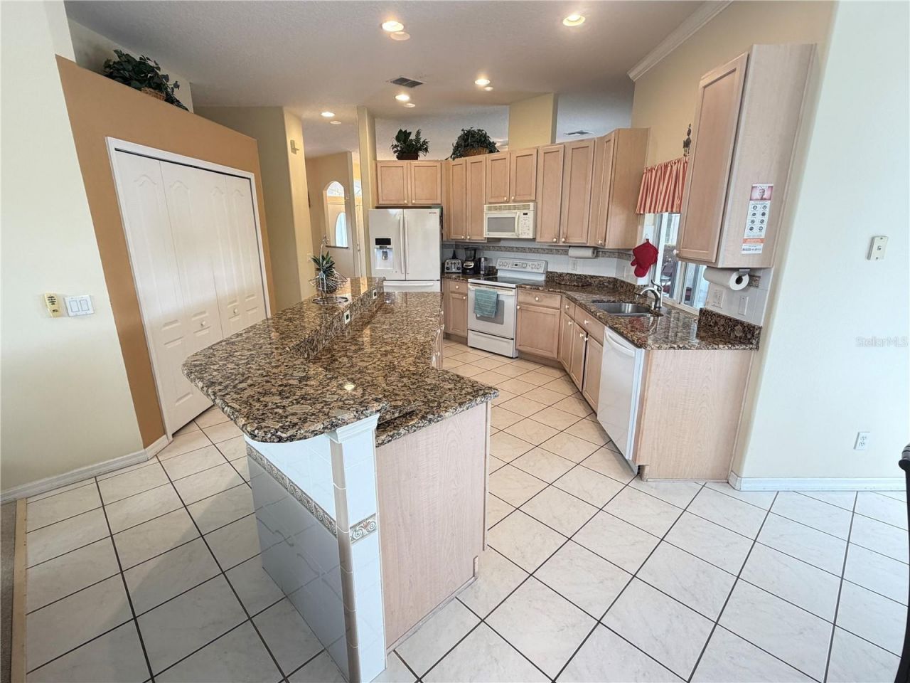 2734 Windsorgate Lane, Orlando, FL 32828 Photo