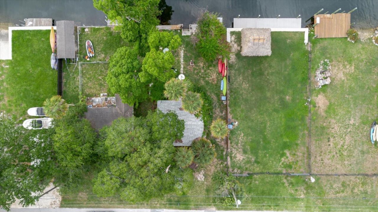5323 Circle Drive, Weeki Wachee, FL 34607 Photo