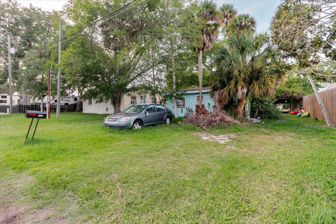 5323 Circle Drive, Weeki Wachee, FL 34607 Photo