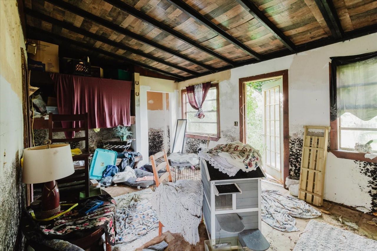 5323 Circle Drive, Weeki Wachee, FL 34607 Photo