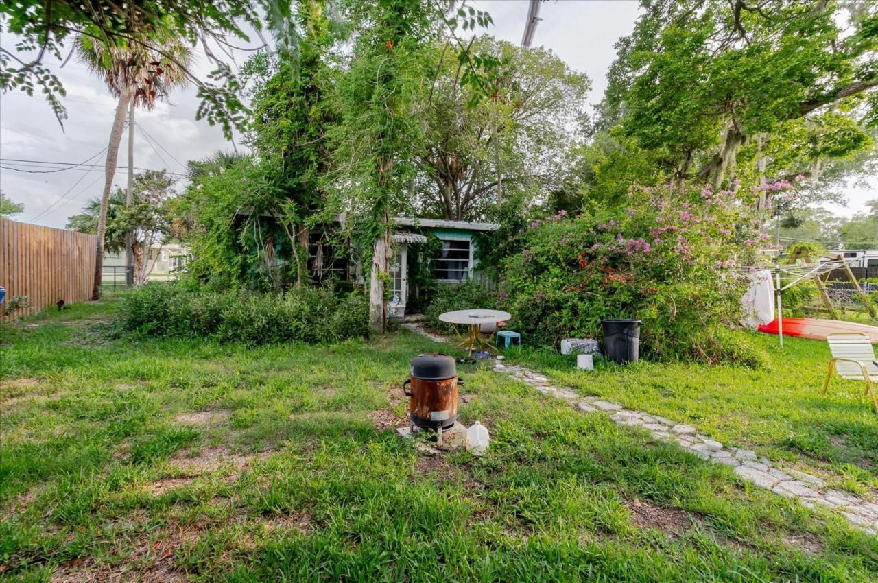 5323 Circle Drive, Weeki Wachee, FL 34607 Photo