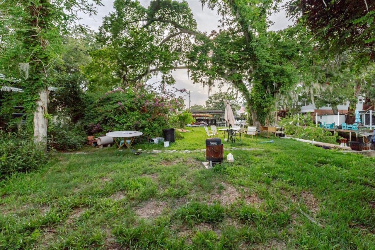5323 Circle Drive, Weeki Wachee, FL 34607 Photo