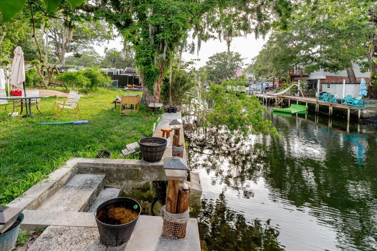 5323 Circle Drive, Weeki Wachee, FL 34607 Photo