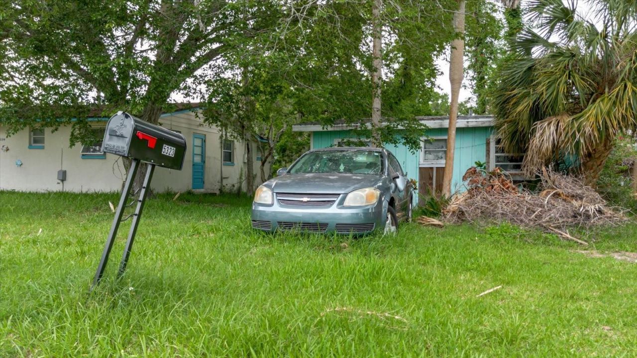 5323 Circle Drive, Weeki Wachee, FL 34607 Photo