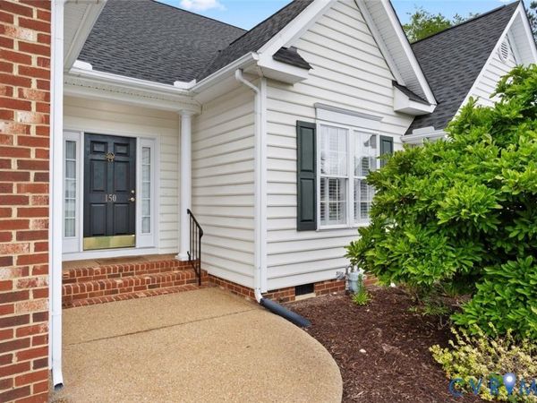 150 Carriage Point Lane, Glen Allen, VA 23059