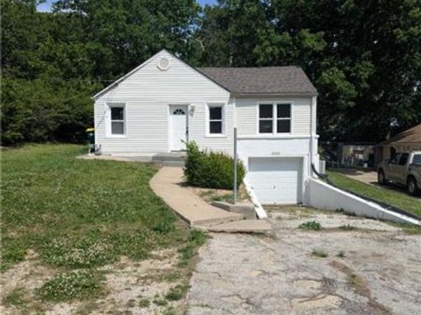 3115 S 34th Street, Kansas City, KS 66106