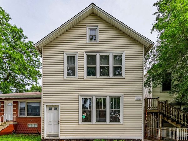 2703 S HILLOCK Avenue , Chicago, IL 60608
