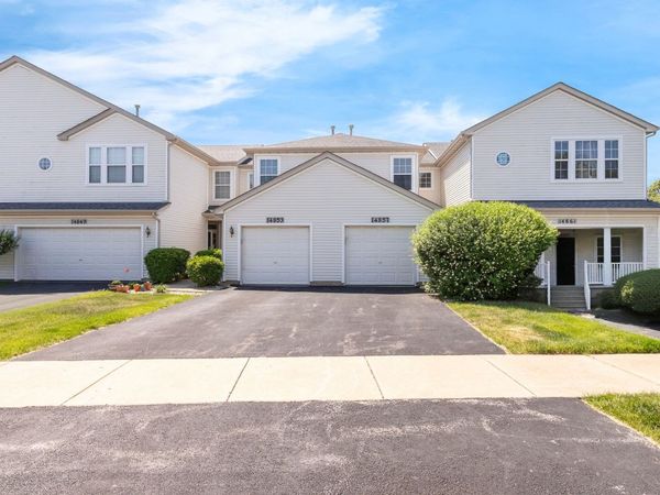 14857 W Victoria Crossing , Unit 14857, Lockport, IL 60441
