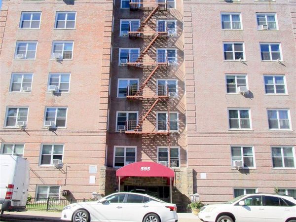 595 McLean Avenue , Unit 6B, Yonkers, NY 10705