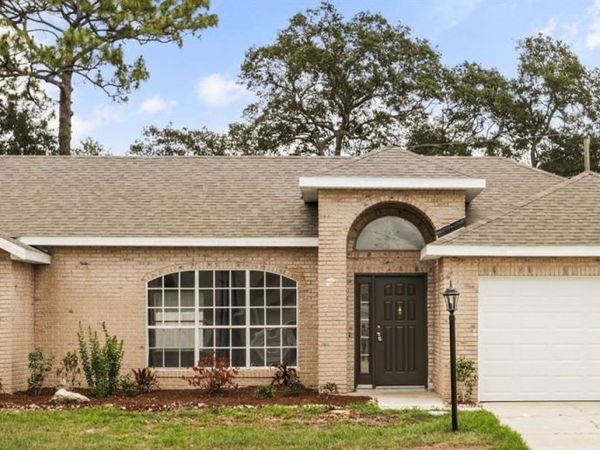 2280 DUMAS DRIVE, DELTONA, FL 32738