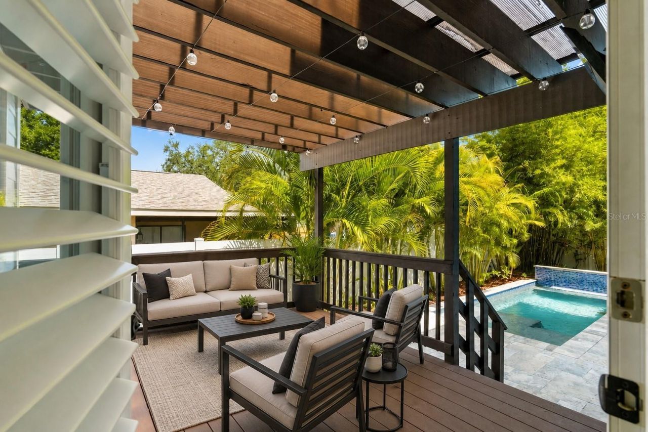 516 36th Avenue N, Saint Petersburg, FL 33704 Photo