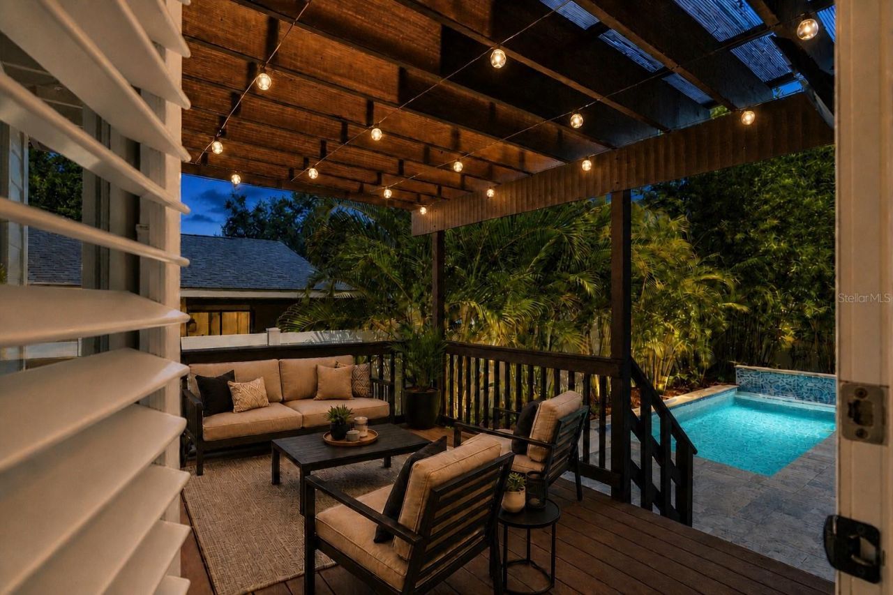516 36th Avenue N, Saint Petersburg, FL 33704 Photo